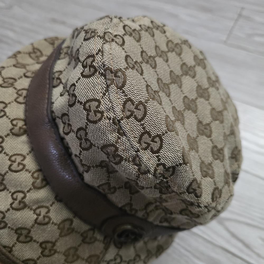 Gucci Monogram Bucket Hat - Picture 4 of 12